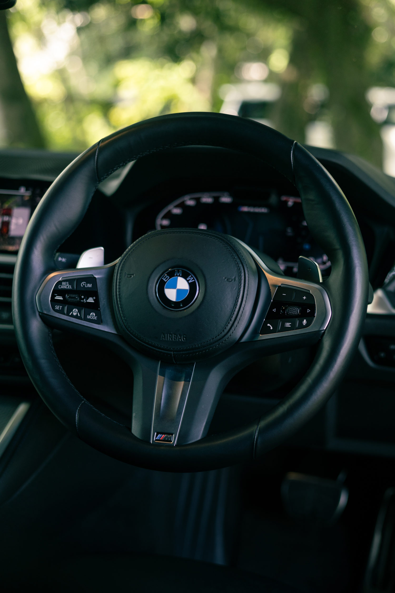 BMW M440i xドライブ・グランクーペ（4WD/8AT）日常に密かな色気を
