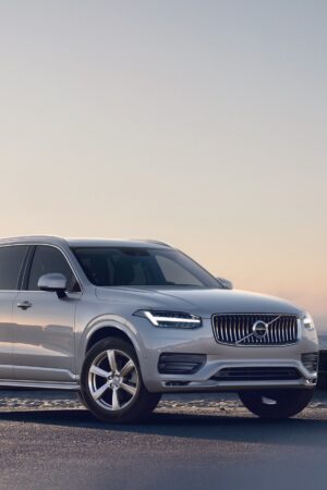 ボルボXC90　フラッグシップSUVが仕様変更　「ウルトラ」がハイエンドモデルへ