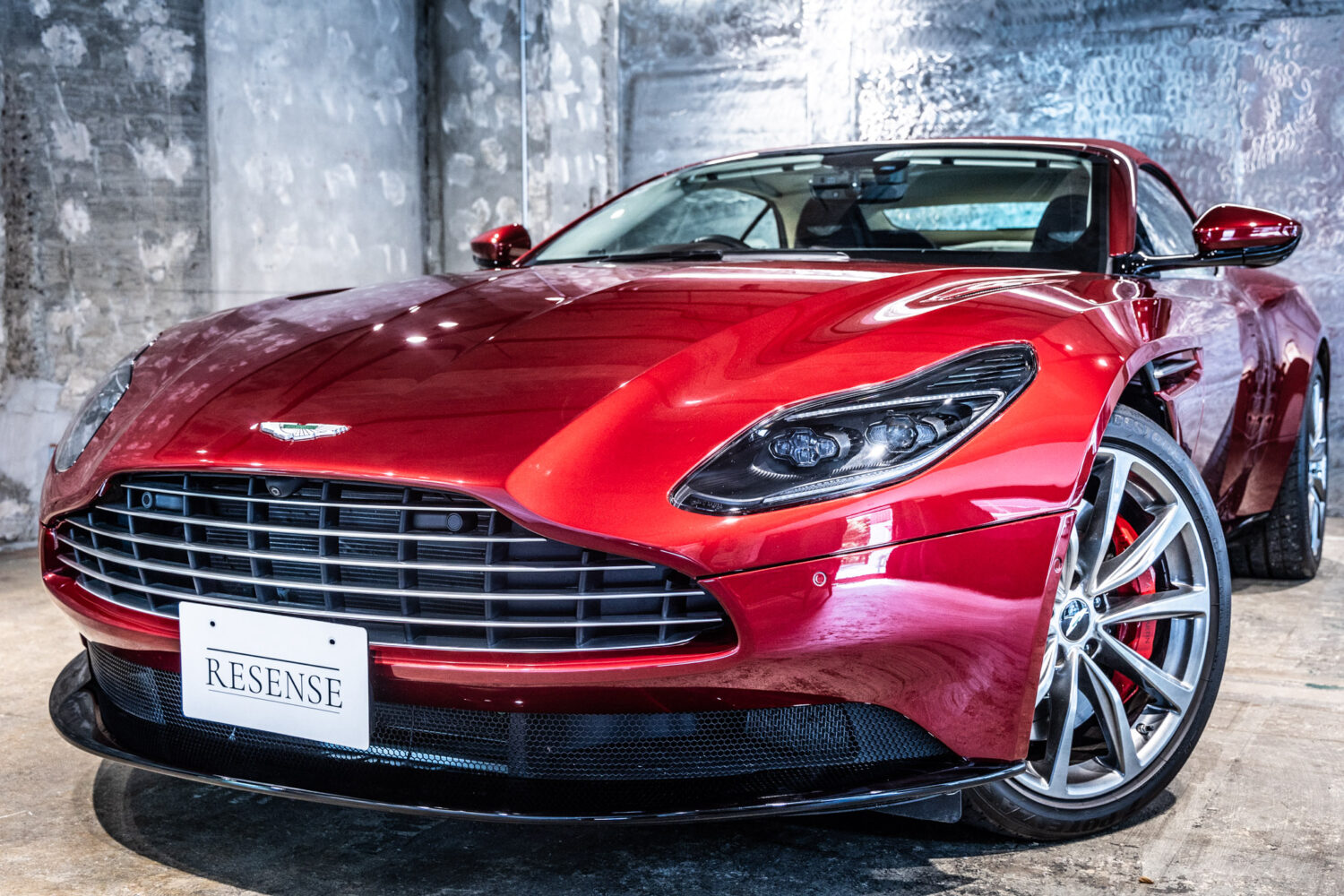 DB11ヴォランテ V8