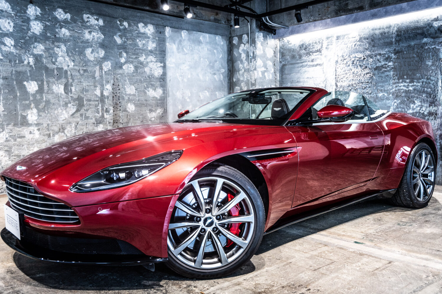 DB11ヴォランテ V8