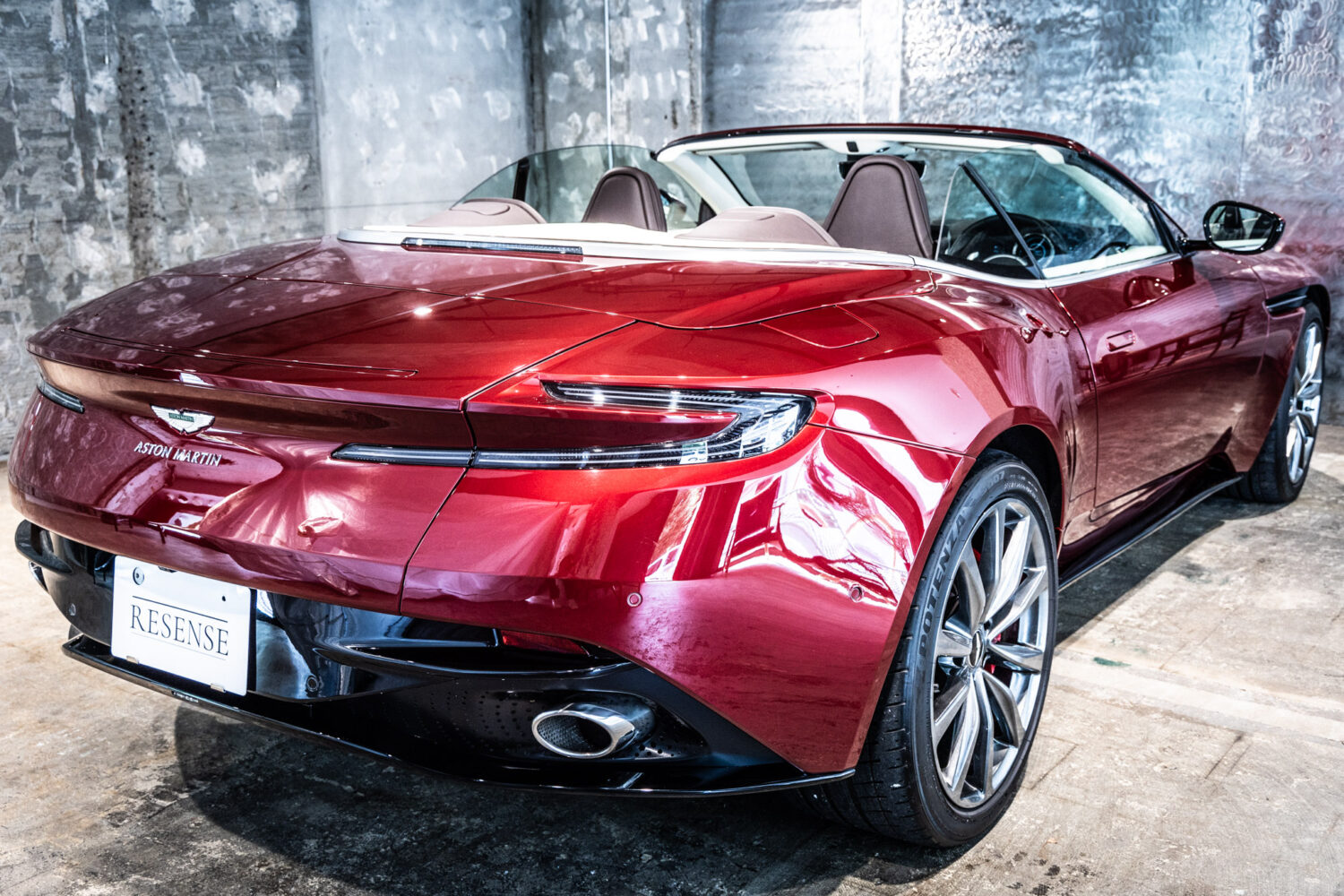 DB11ヴォランテ V8