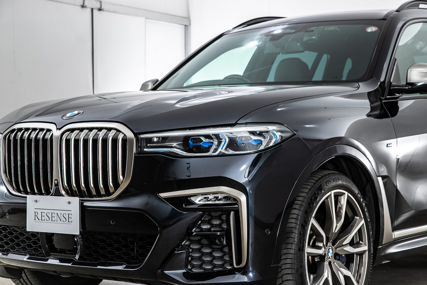 X7 M50i 4WD