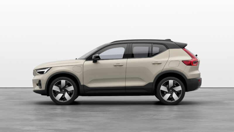 ボルボ　XC40リチャージの名称をEX40へ　ラインナップ整理でEVと一目瞭然に