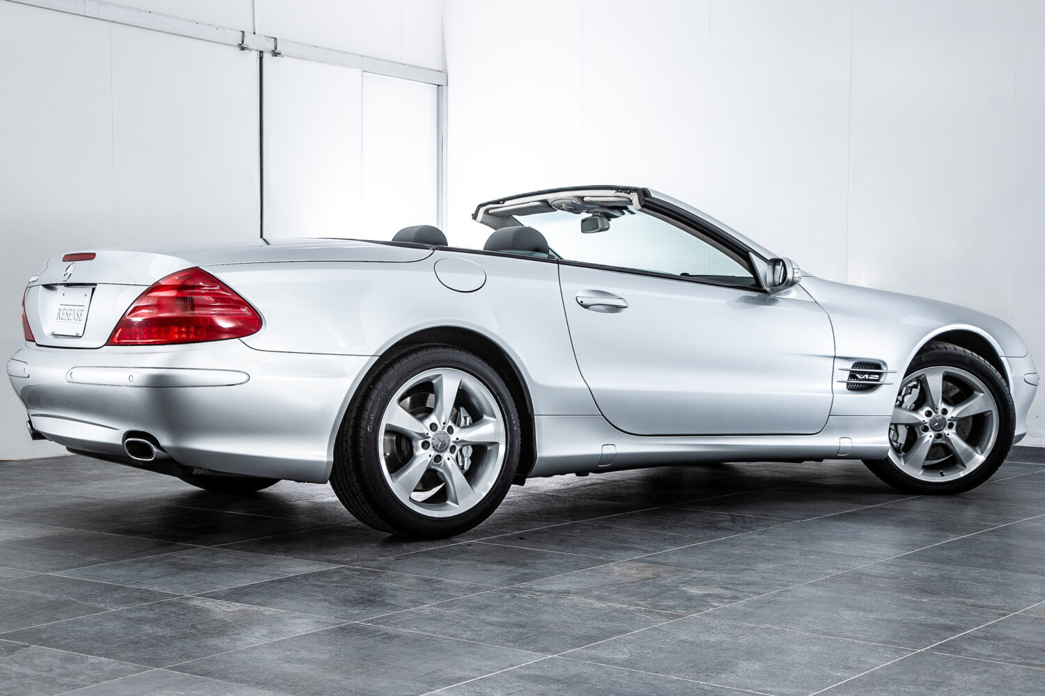 SL600