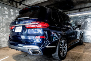 X7 M50i 4WD